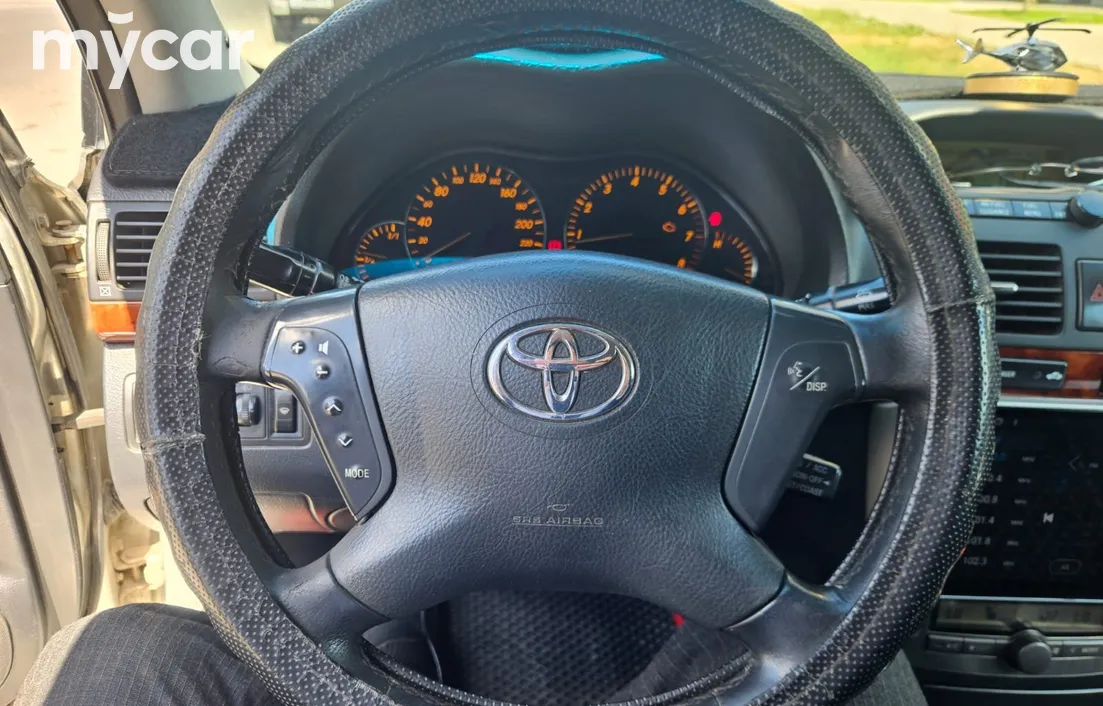 Toyota Avensis 2005