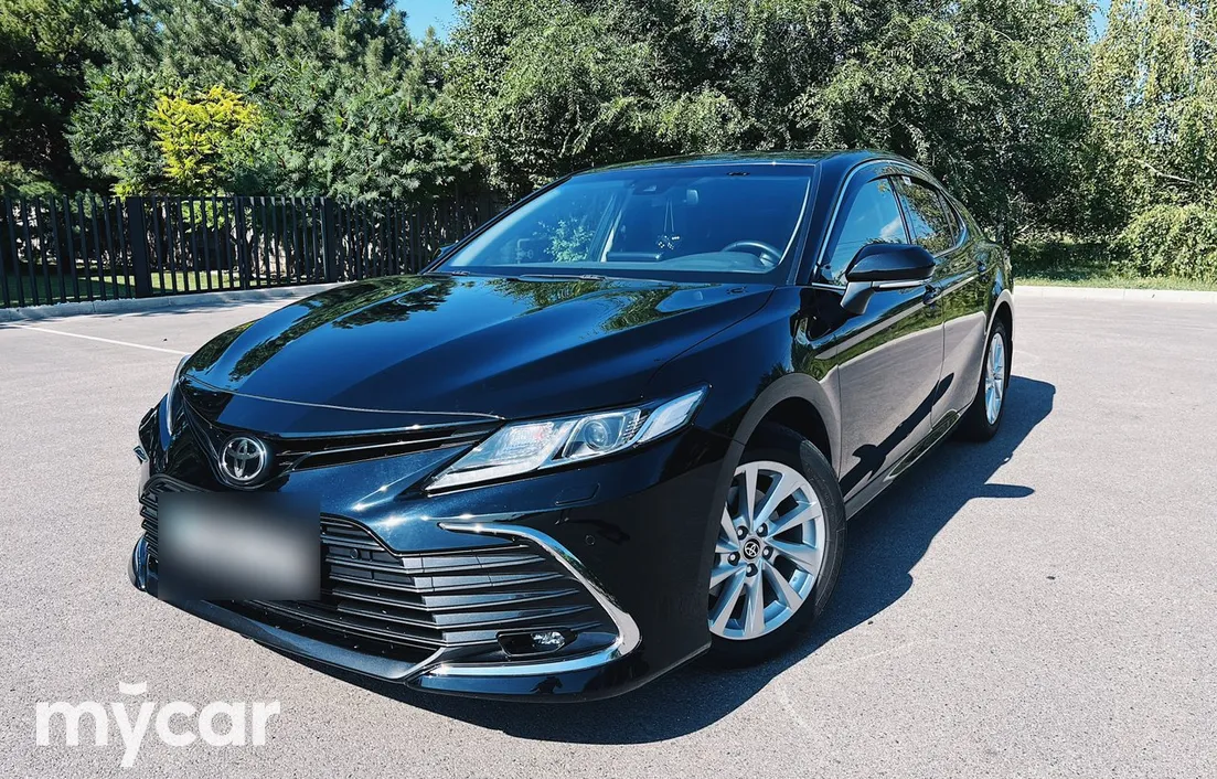 Toyota Camry 2023