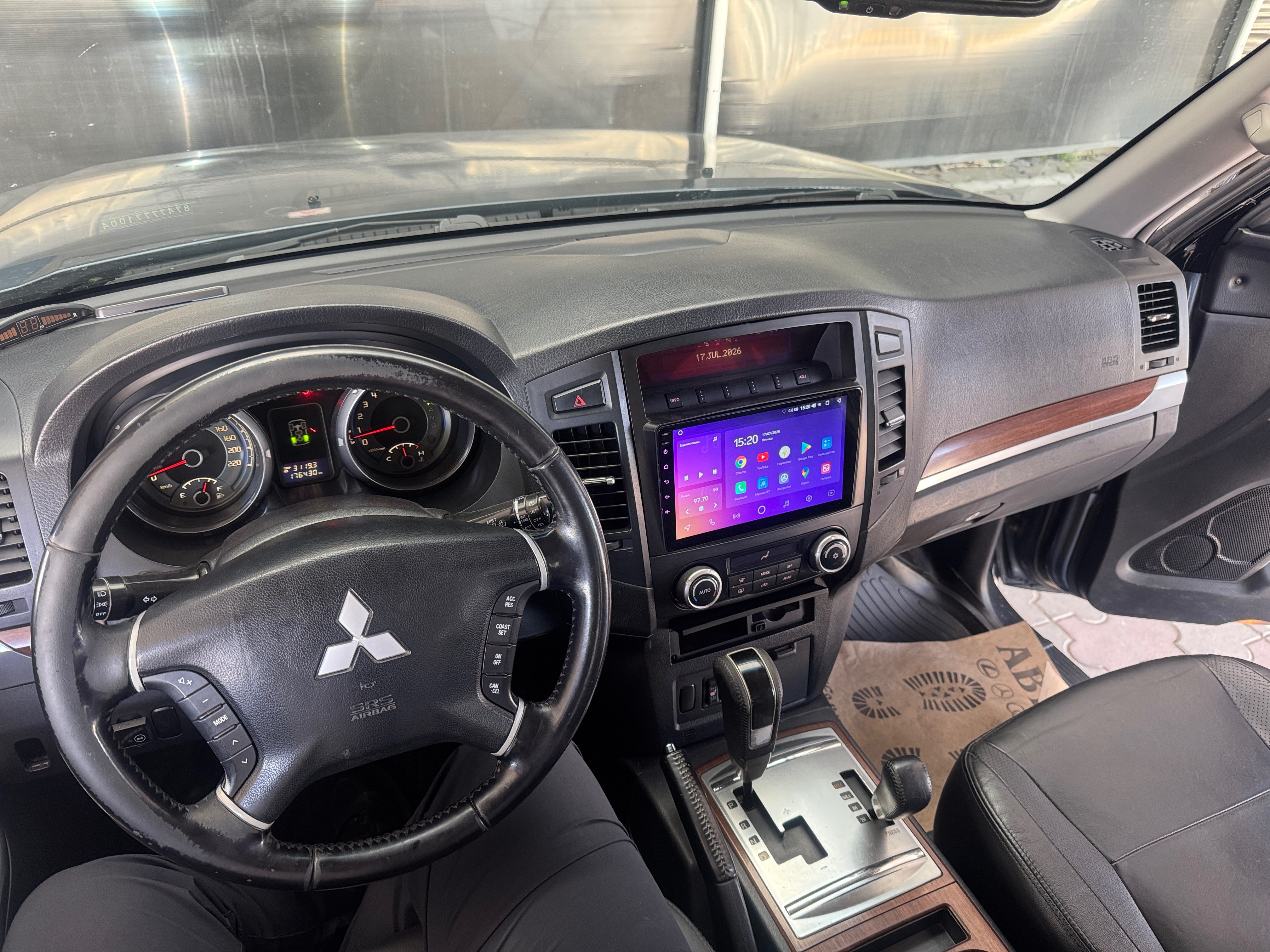 Mitsubishi Pajero 2008