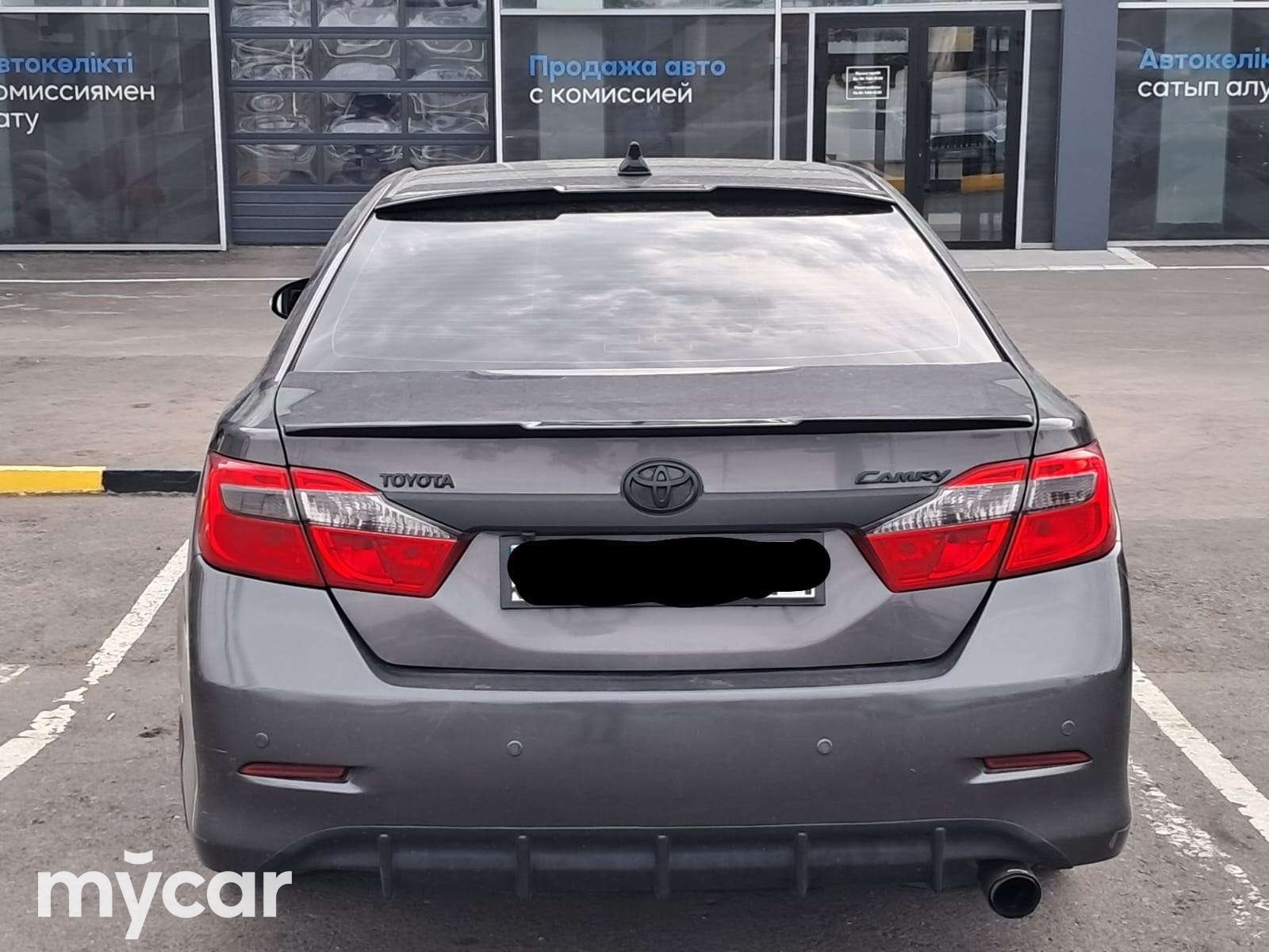 Toyota Camry 2012