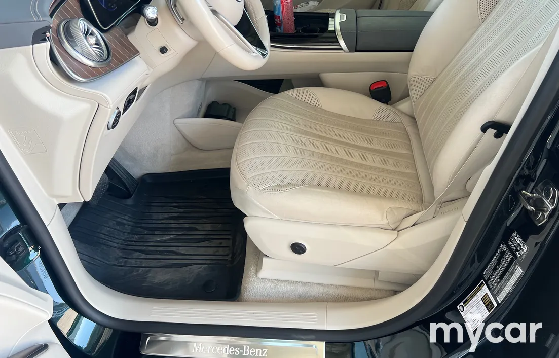 Mercedes-Benz EQS SUV 2022