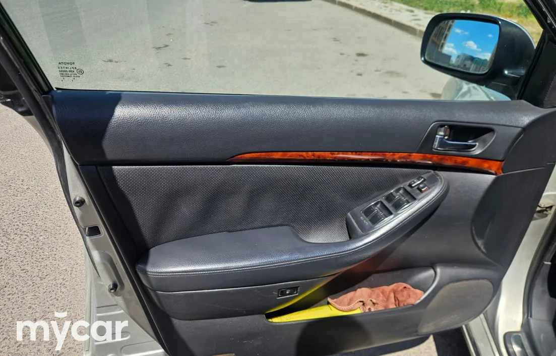 Toyota Avensis 2005