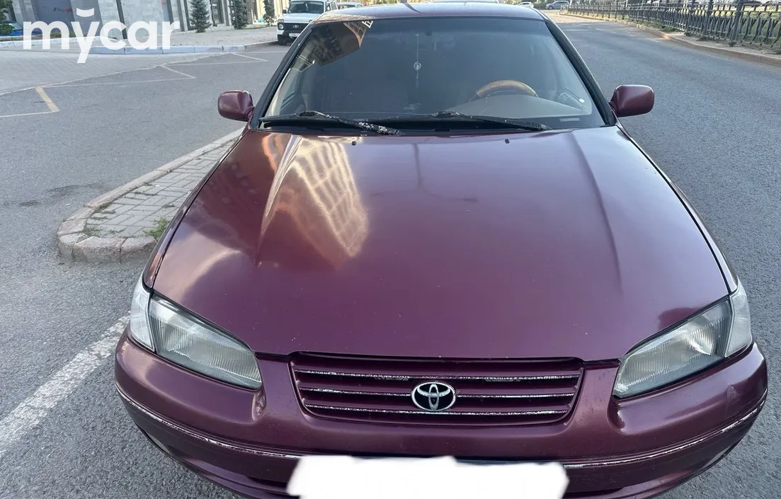 Toyota Camry 1999