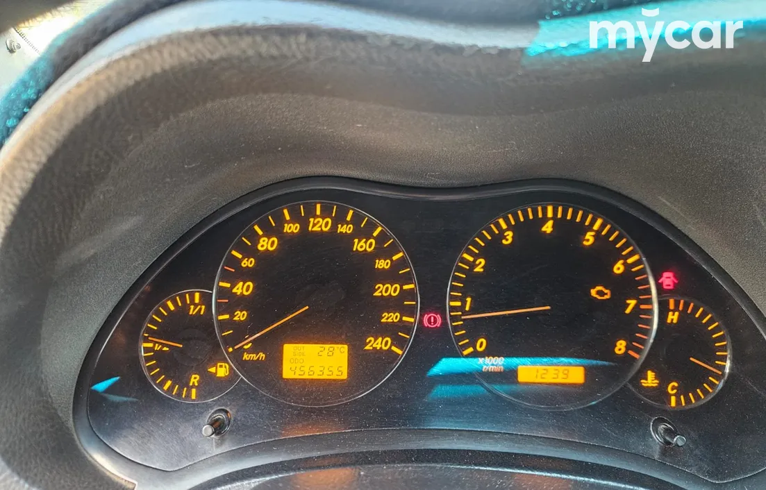 Toyota Avensis 2005