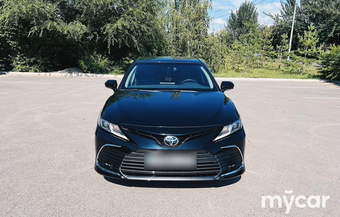 Toyota Camry 2023