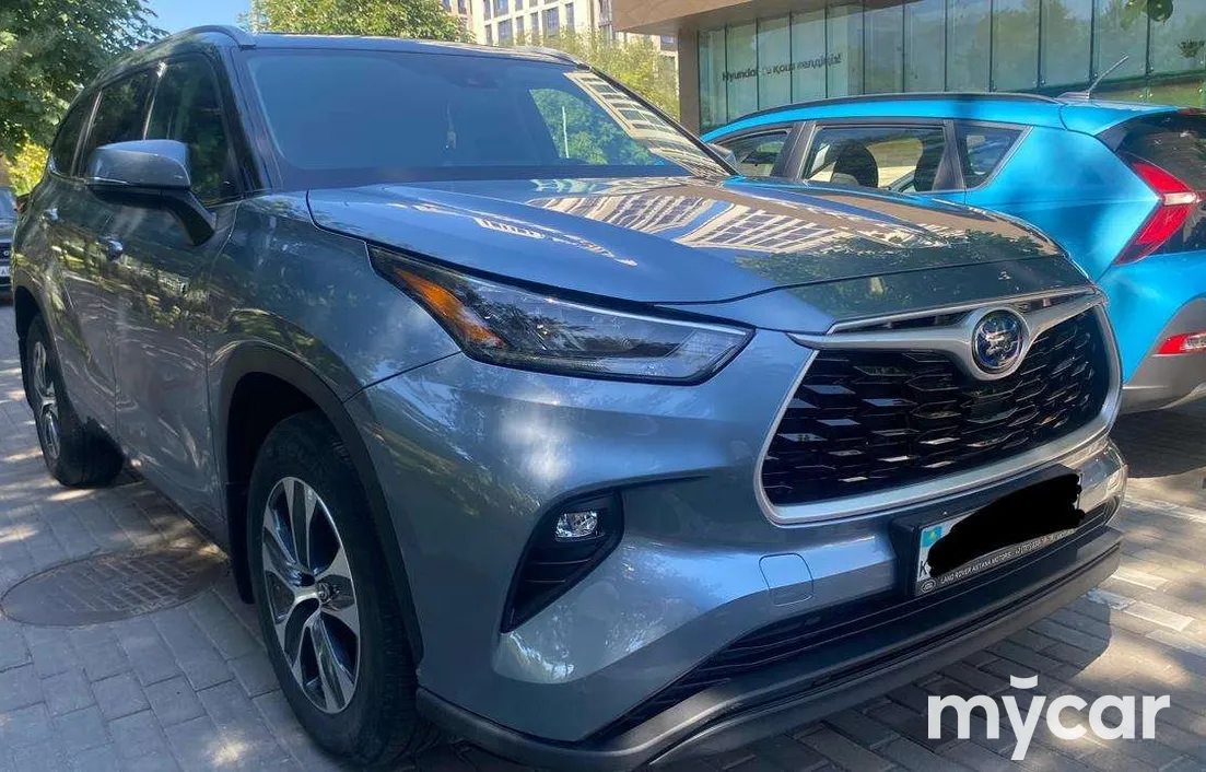 Toyota Highlander 2021