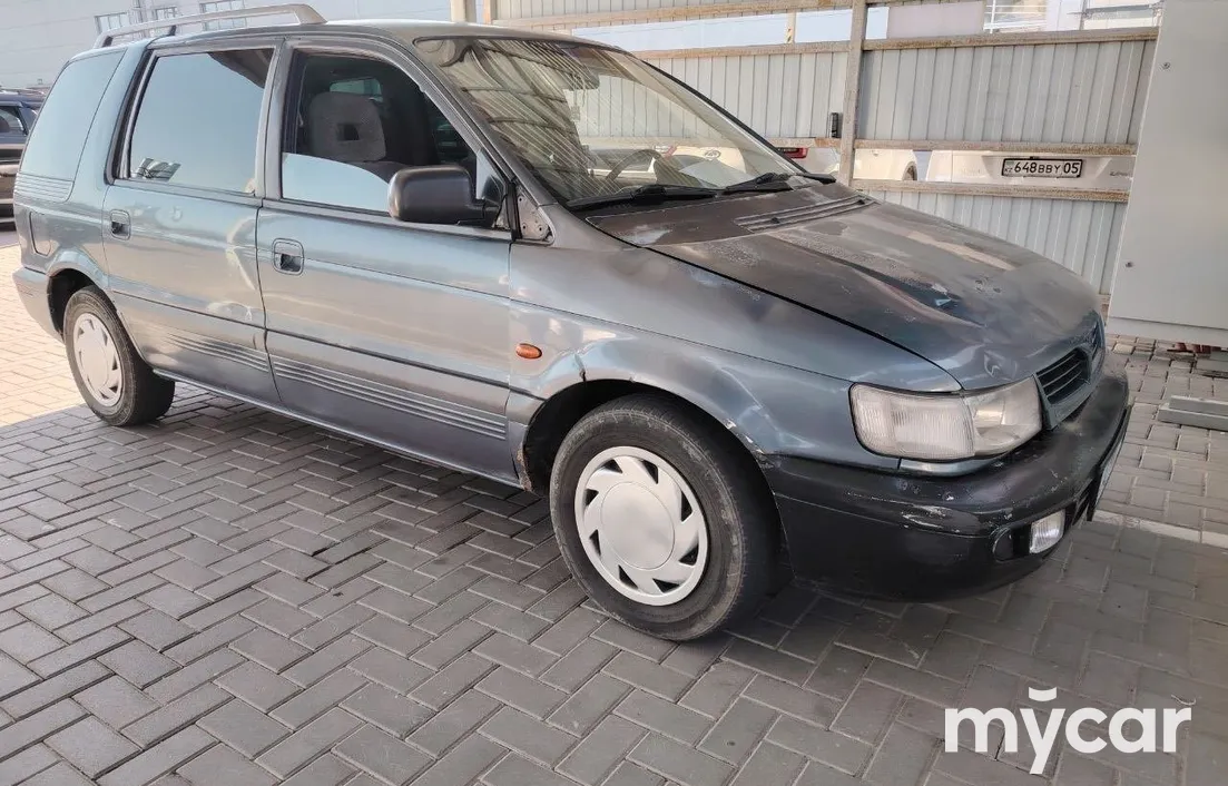 Mitsubishi Space Wagon 1993
