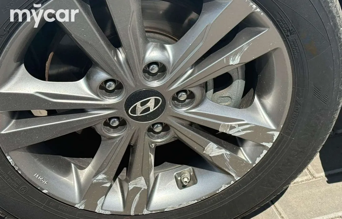 Hyundai Elantra 2018