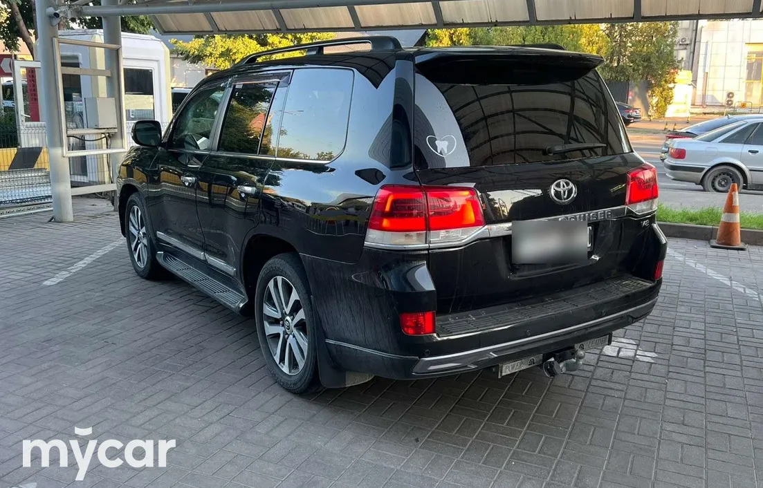Toyota Land Cruiser 2016
