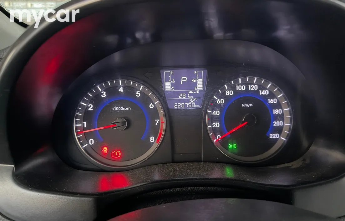 Hyundai Solaris 2015