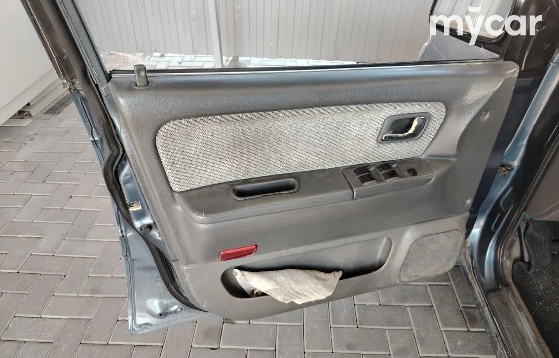 Mitsubishi Space Wagon 1993