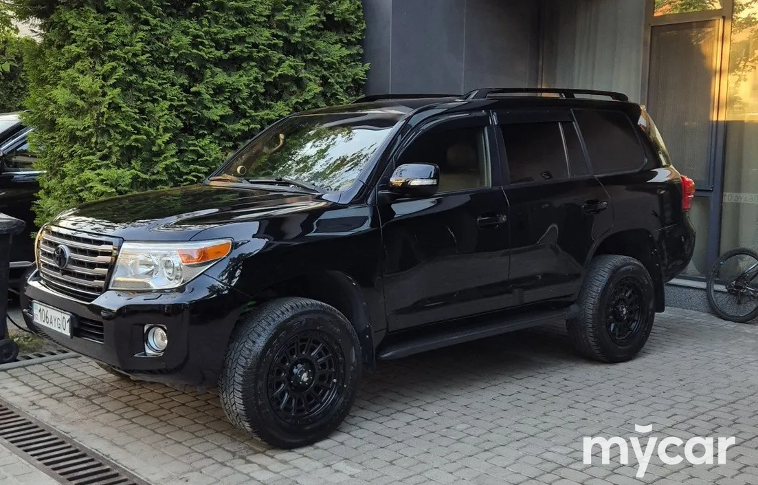 Toyota Land Cruiser 2015