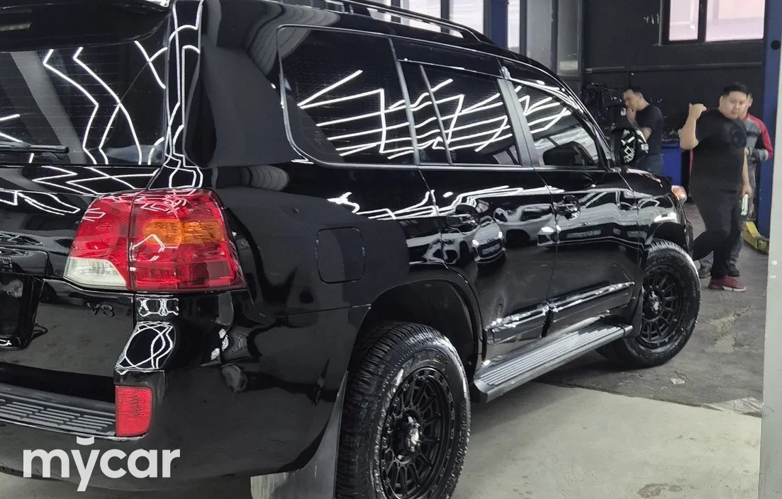 Toyota Land Cruiser 2015