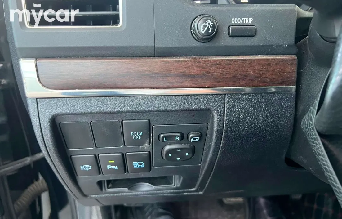 Toyota Land Cruiser 2016