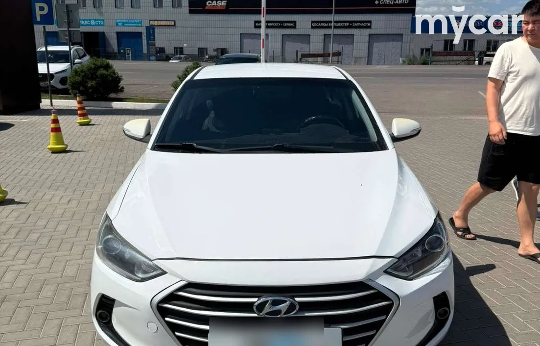 Hyundai Elantra 2018
