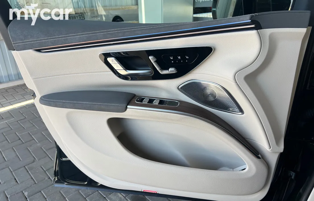 Mercedes-Benz EQS SUV 2022