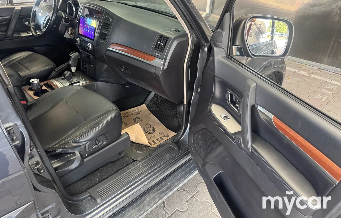 Mitsubishi Pajero 2008