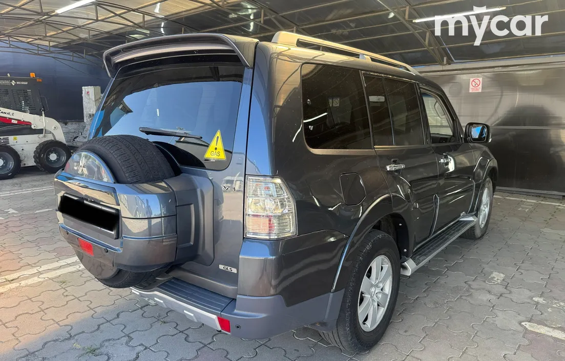 Mitsubishi Pajero 2008