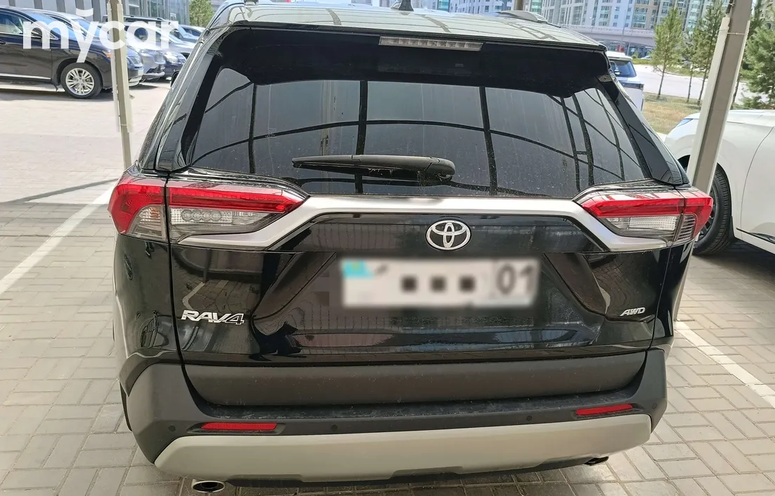 Toyota RAV4 2023