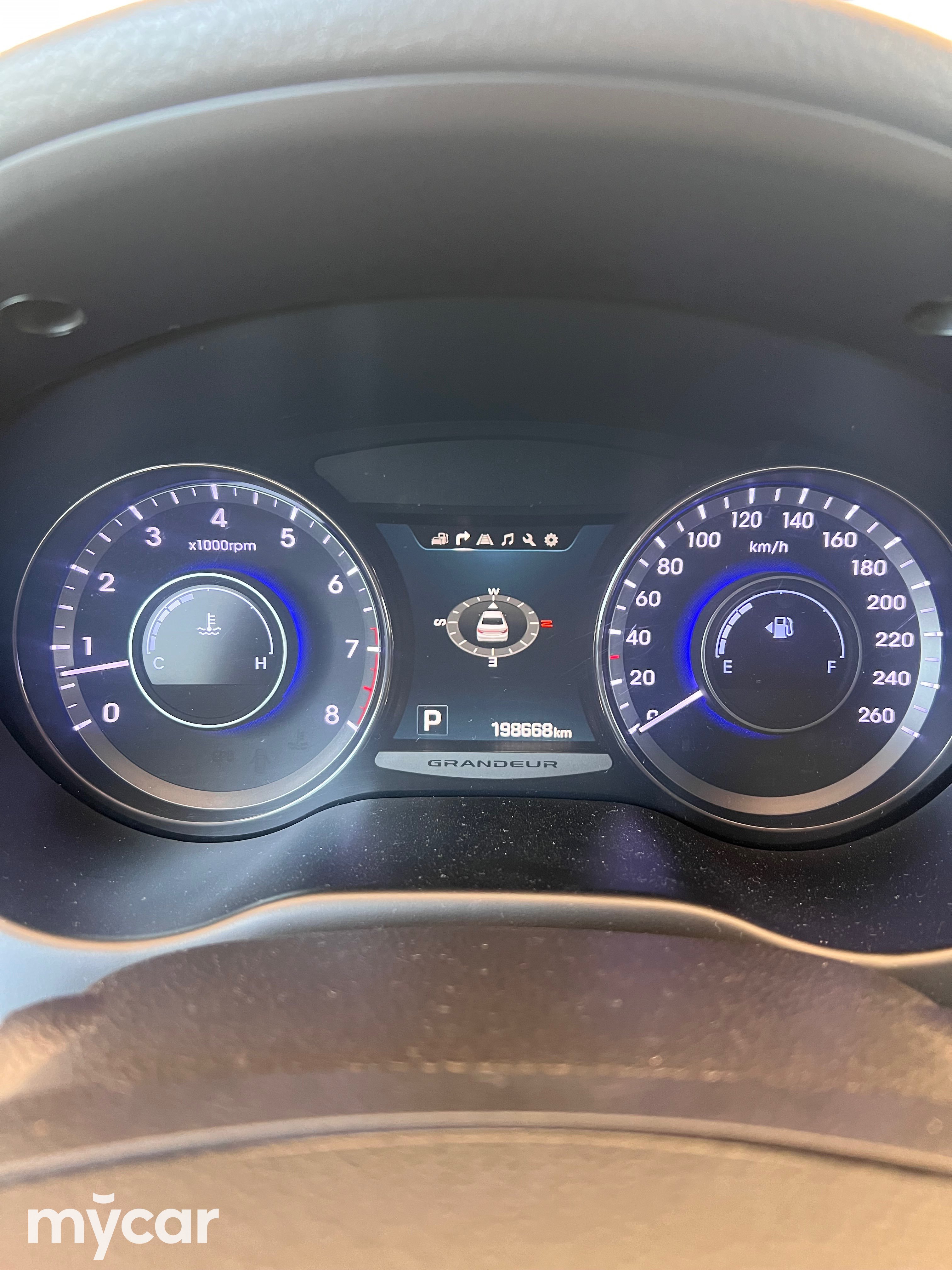 Hyundai Grandeur 2016