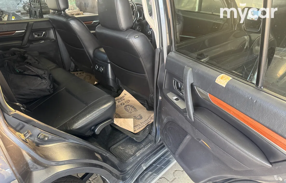 Mitsubishi Pajero 2008