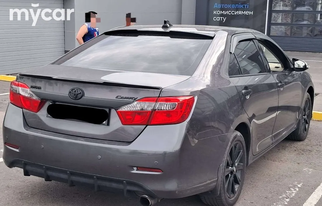 Toyota Camry 2012