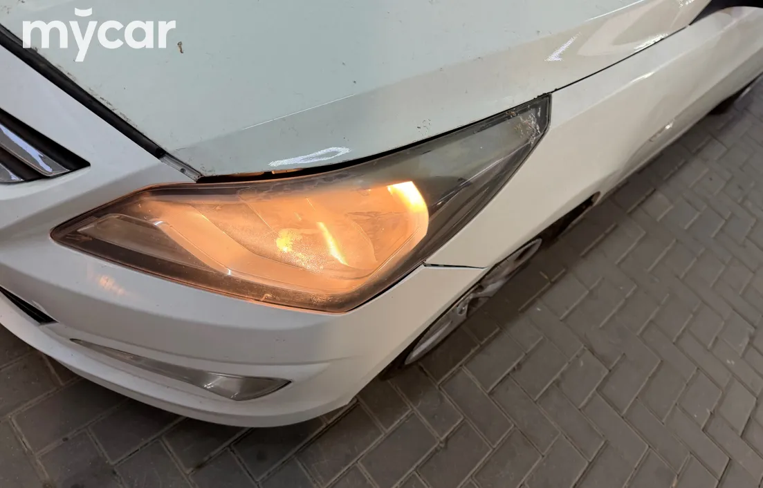 Hyundai Solaris 2015