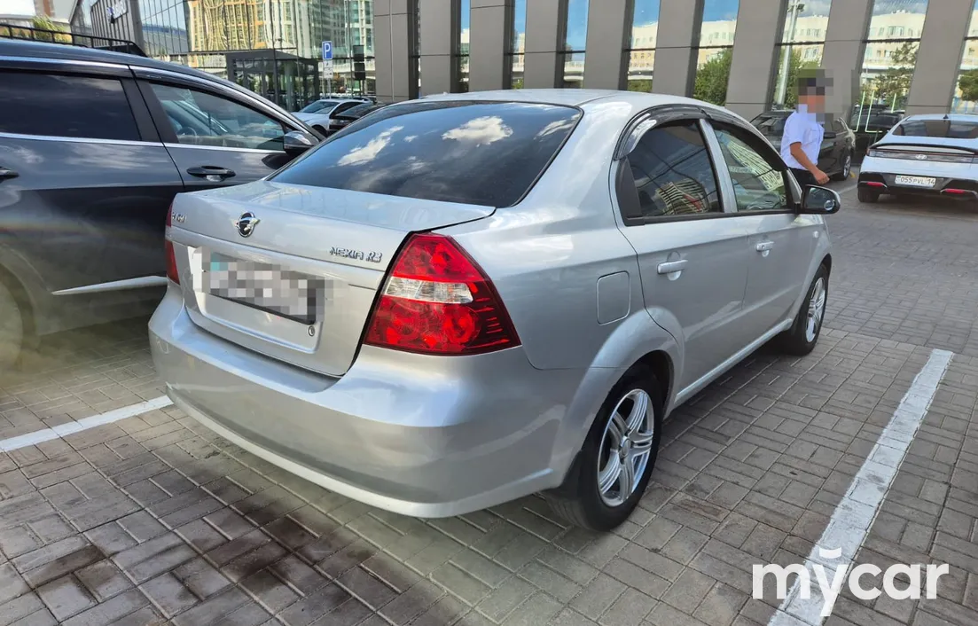 Ravon Nexia R3 2016