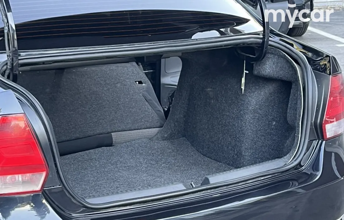 Volkswagen Polo 2014