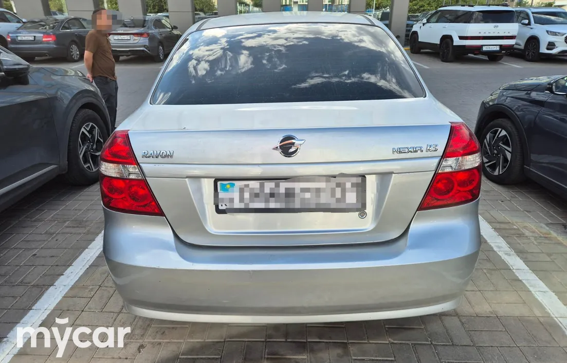 Ravon Nexia R3 2016