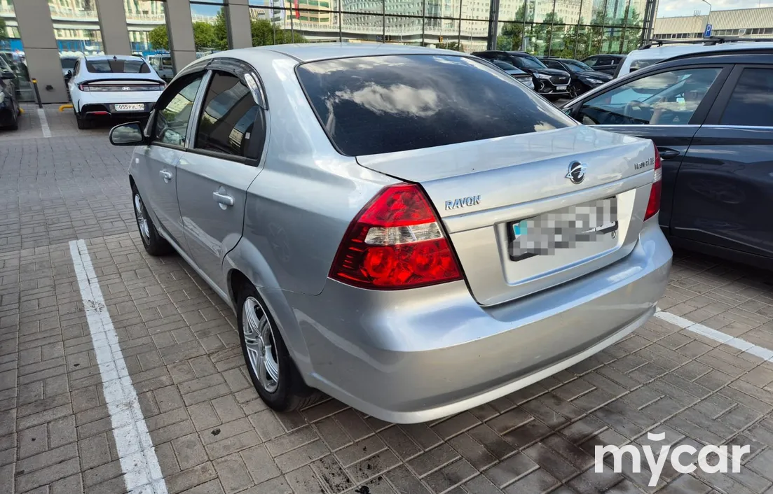 Ravon Nexia R3 2016
