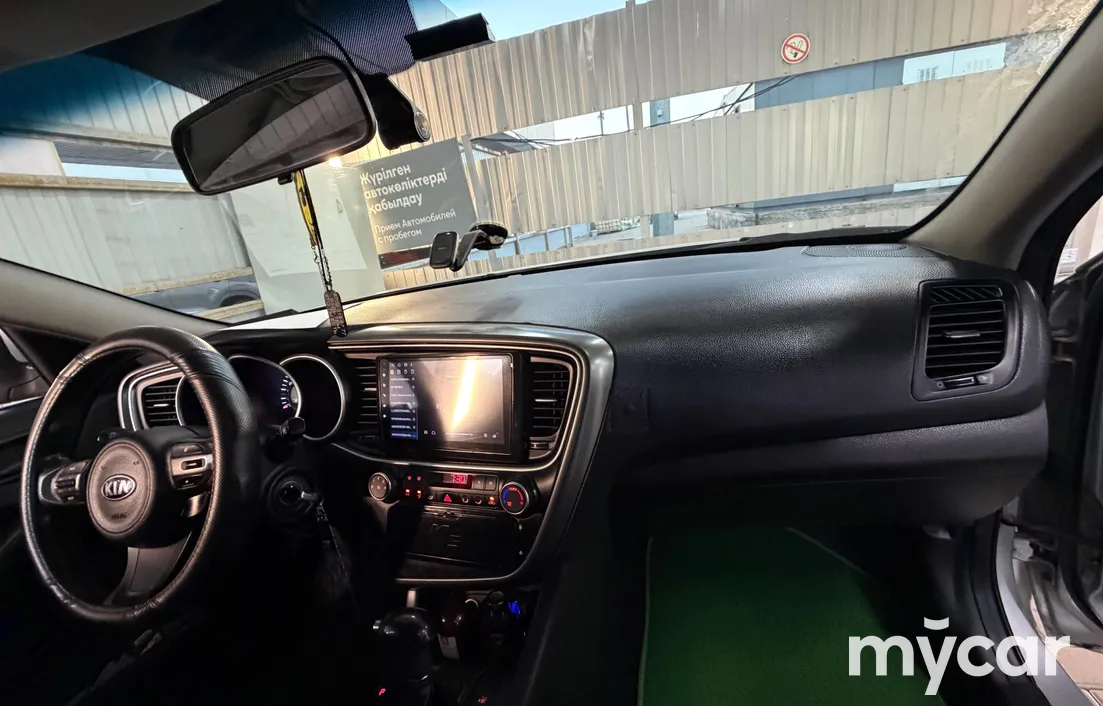 Kia K5 2013