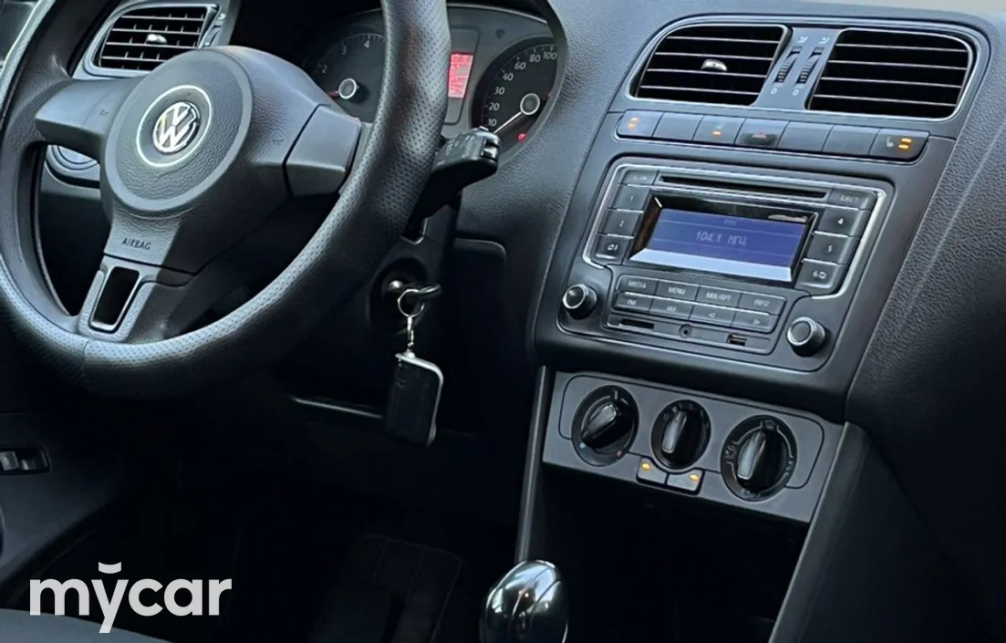 Volkswagen Polo 2014