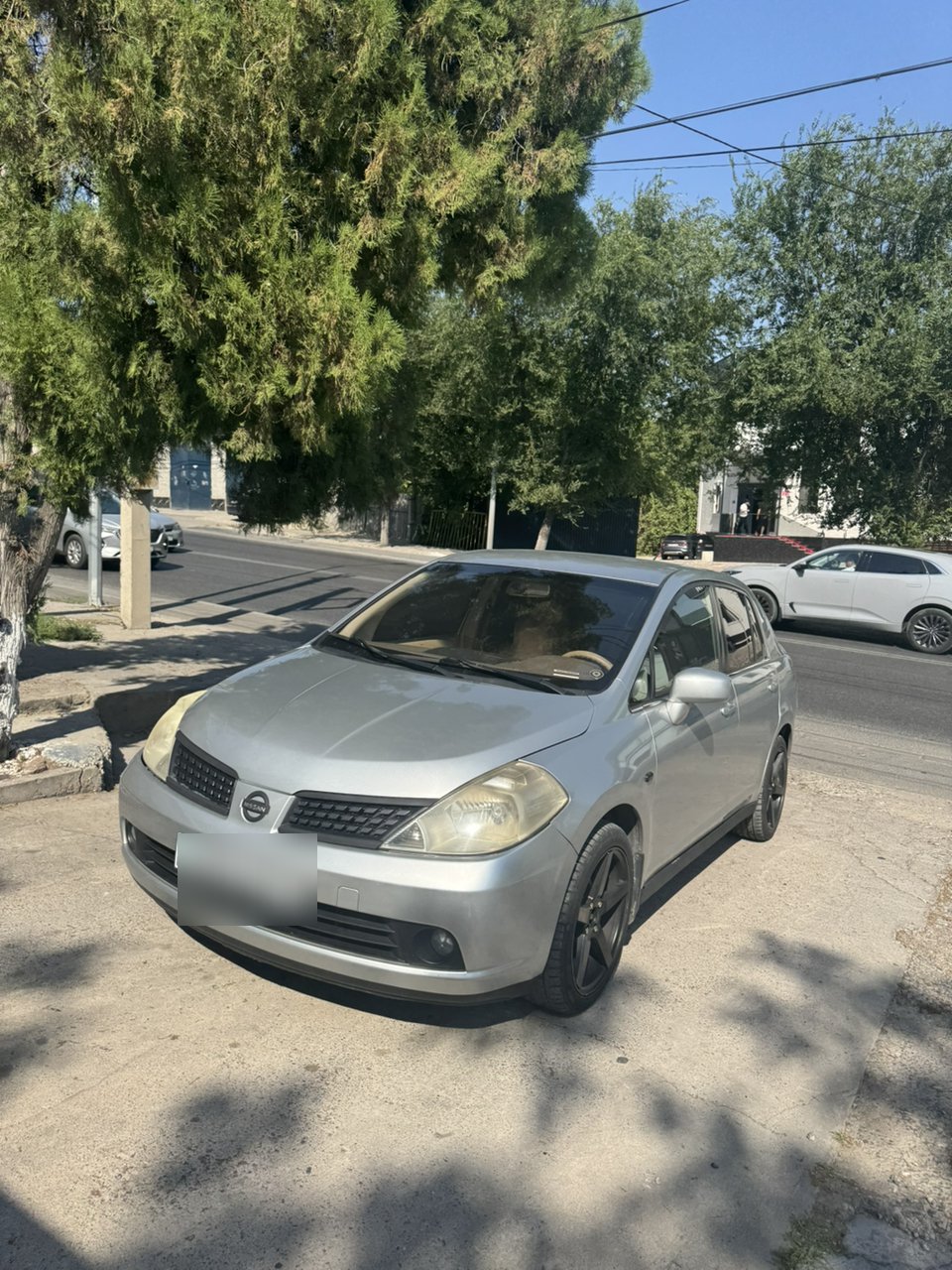 Nissan Tiida 2007