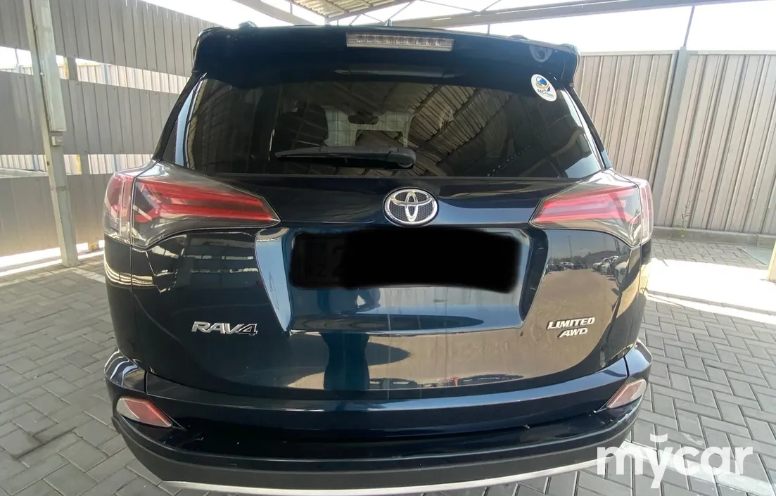 Toyota RAV4 2017