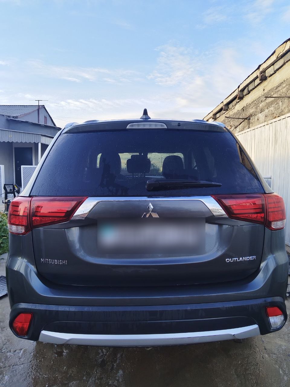 Mitsubishi Outlander 2018