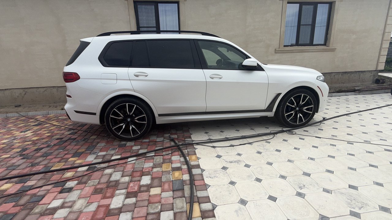 BMW X7 2019