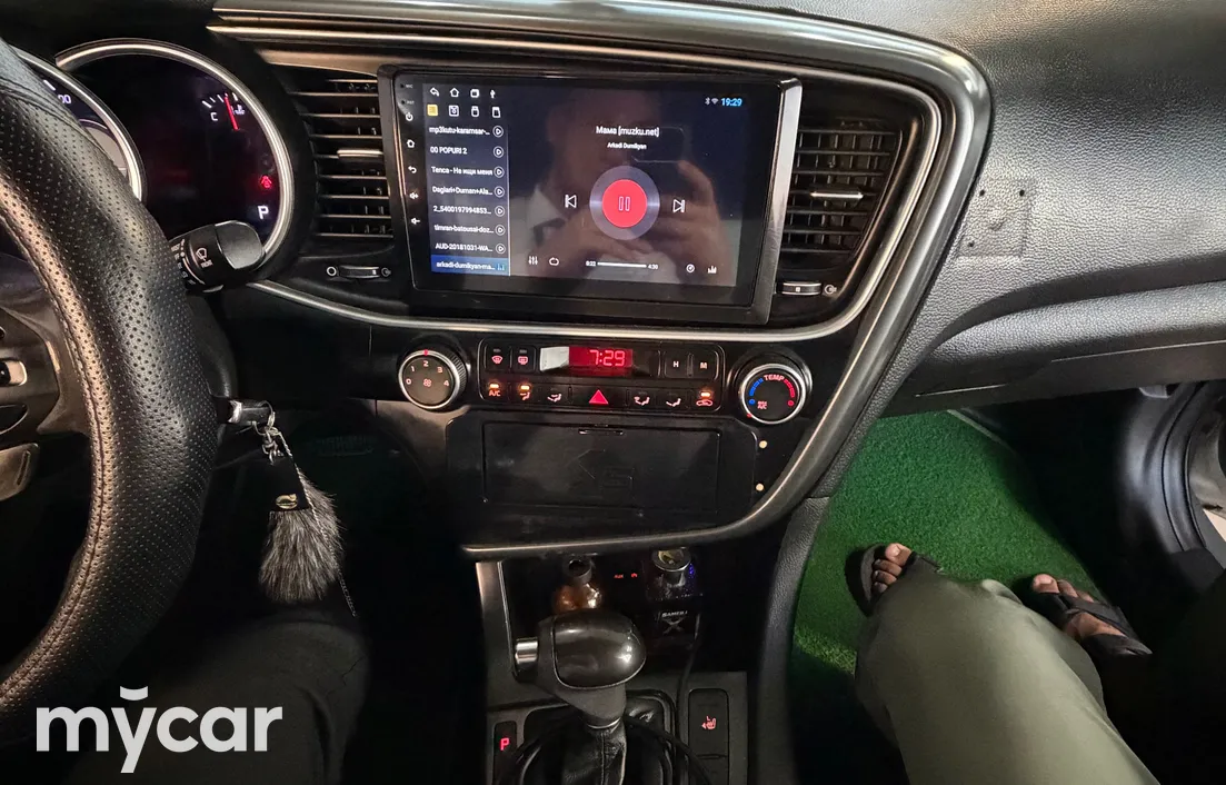Kia K5 2013