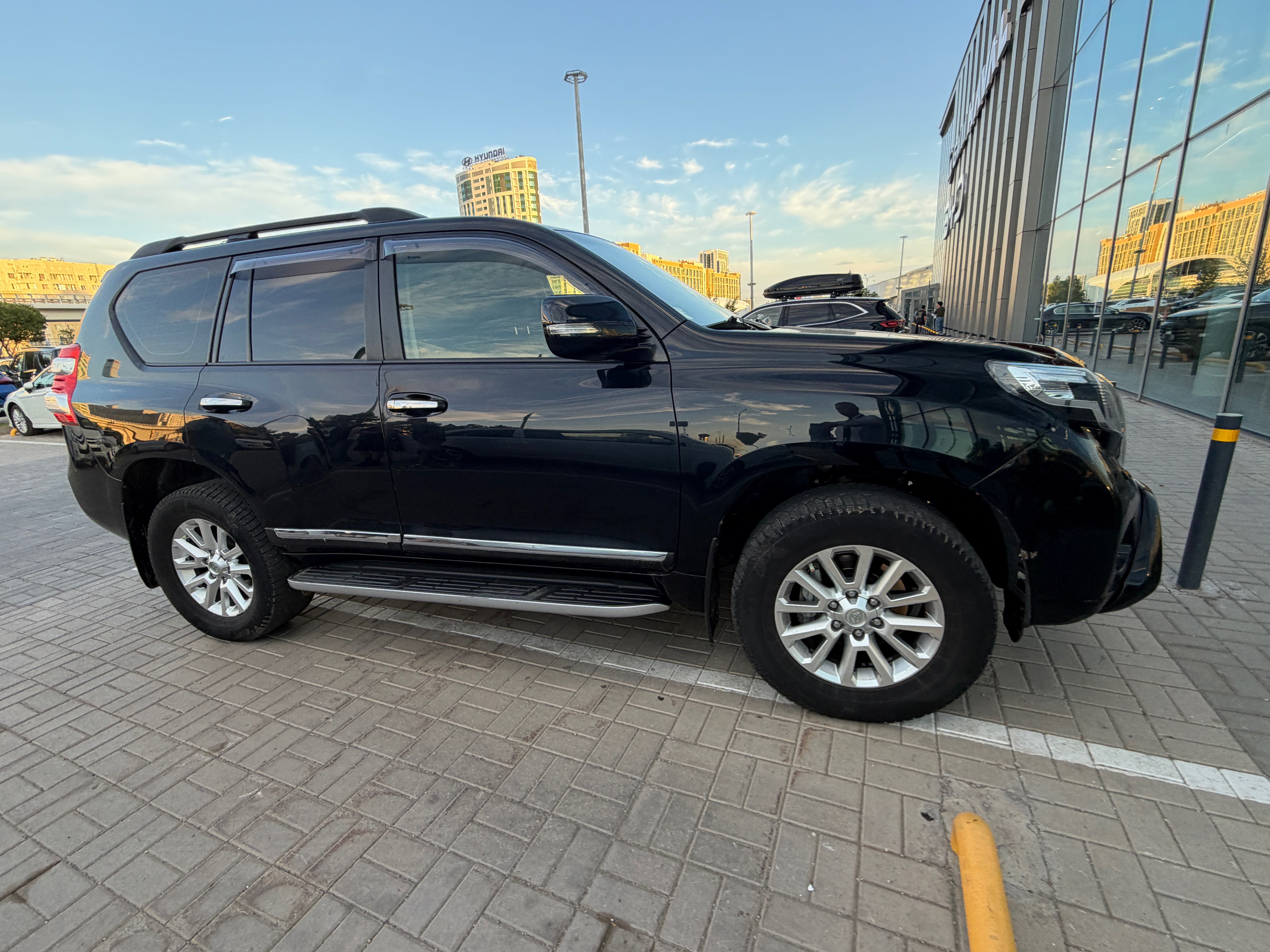 Toyota Land Cruiser Prado 2014