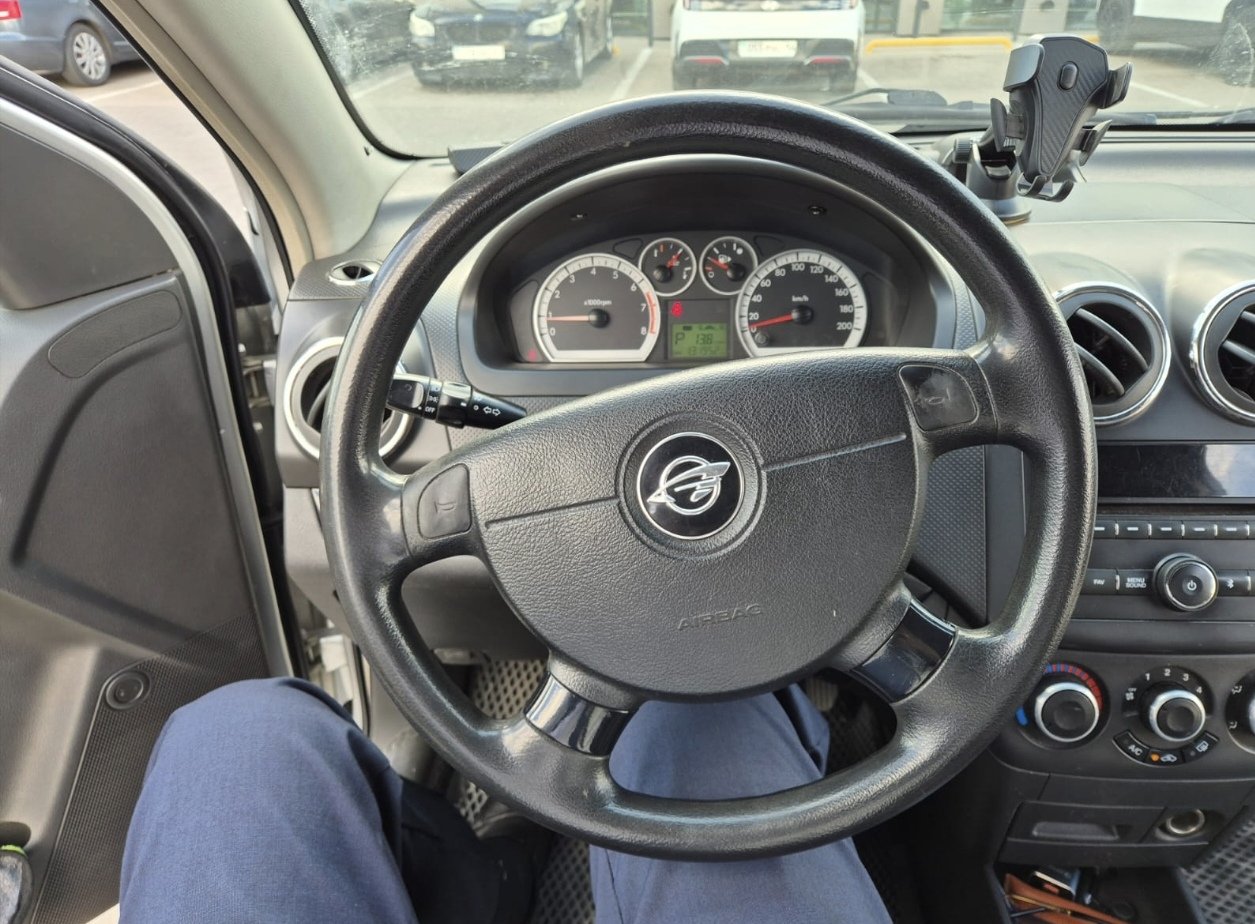 Ravon Nexia R3 2016