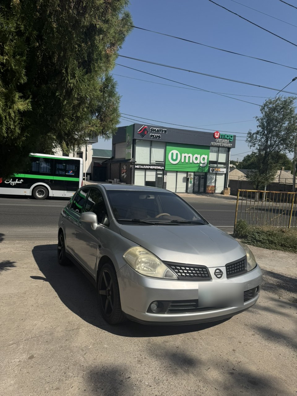 Nissan Tiida 2007