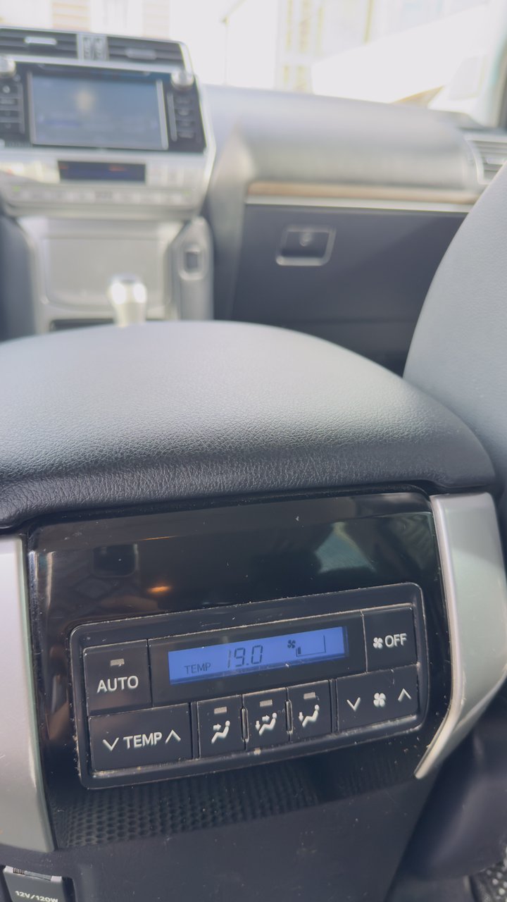 Toyota Land Cruiser Prado 2019