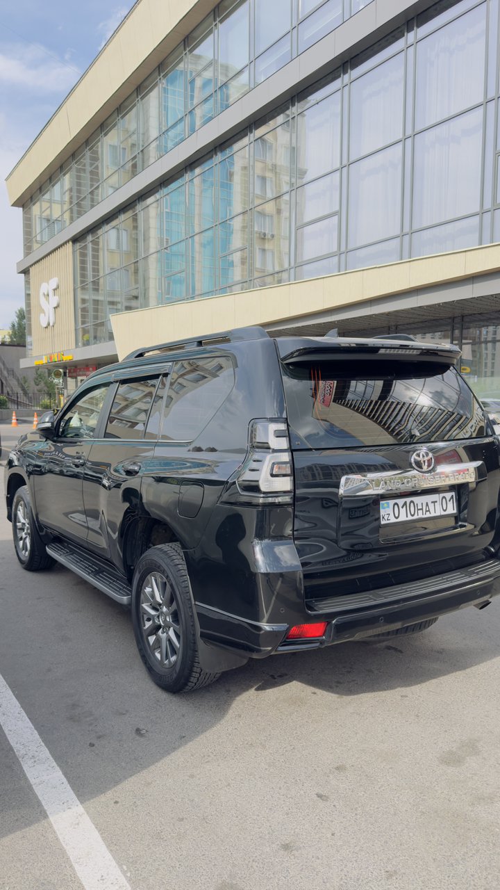 Toyota Land Cruiser Prado 2019