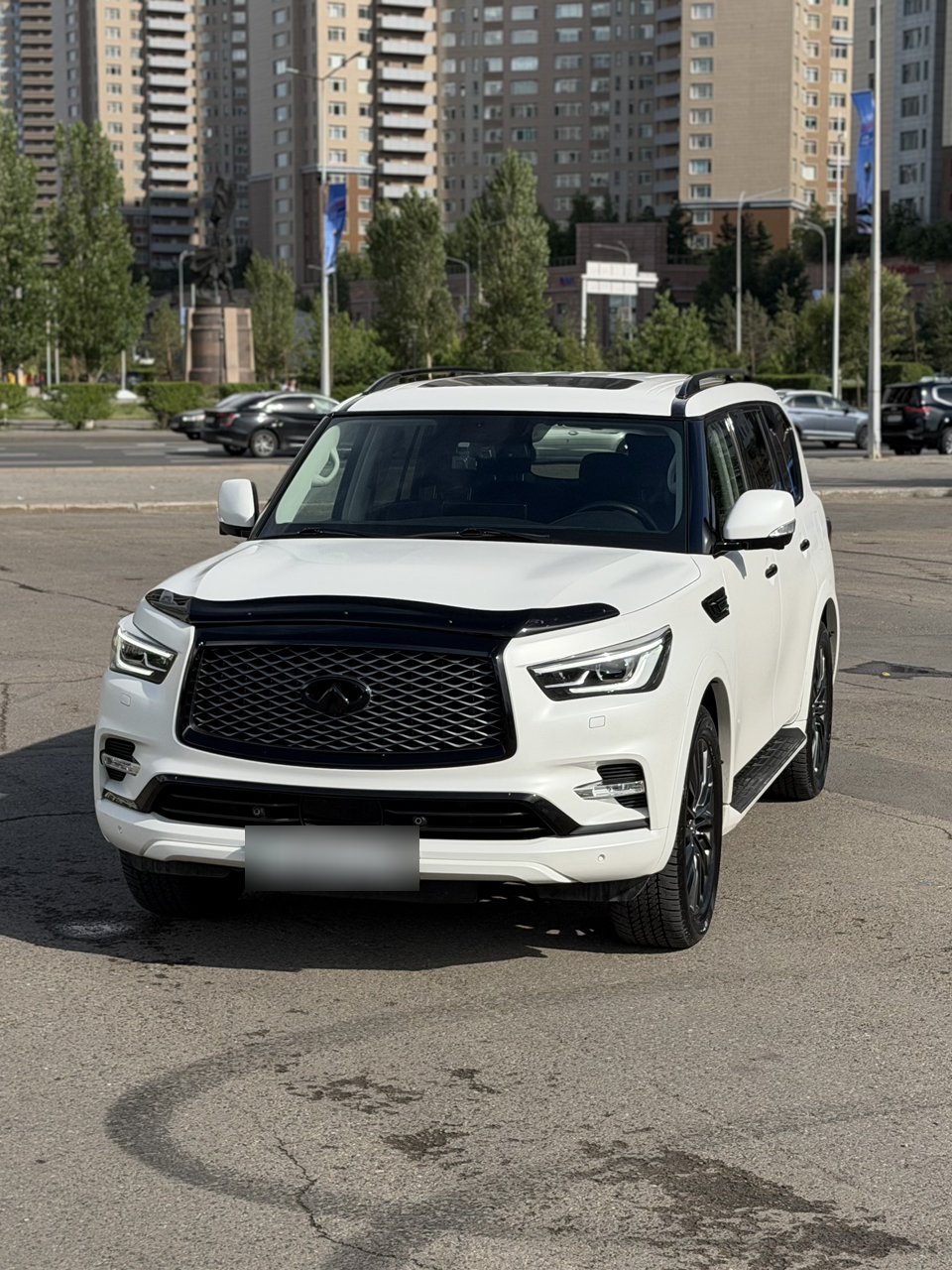 Infiniti QX80 2022