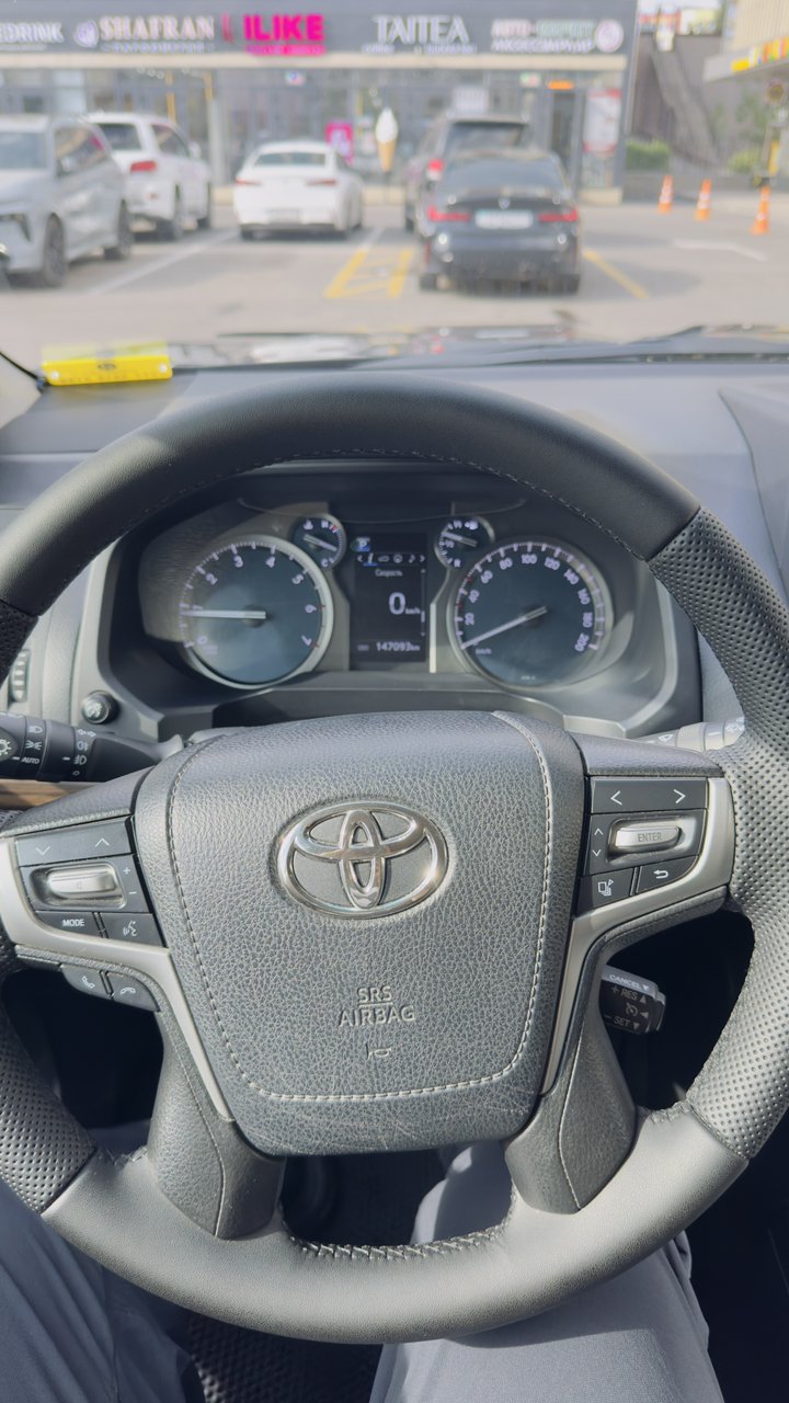 Toyota Land Cruiser Prado 2019