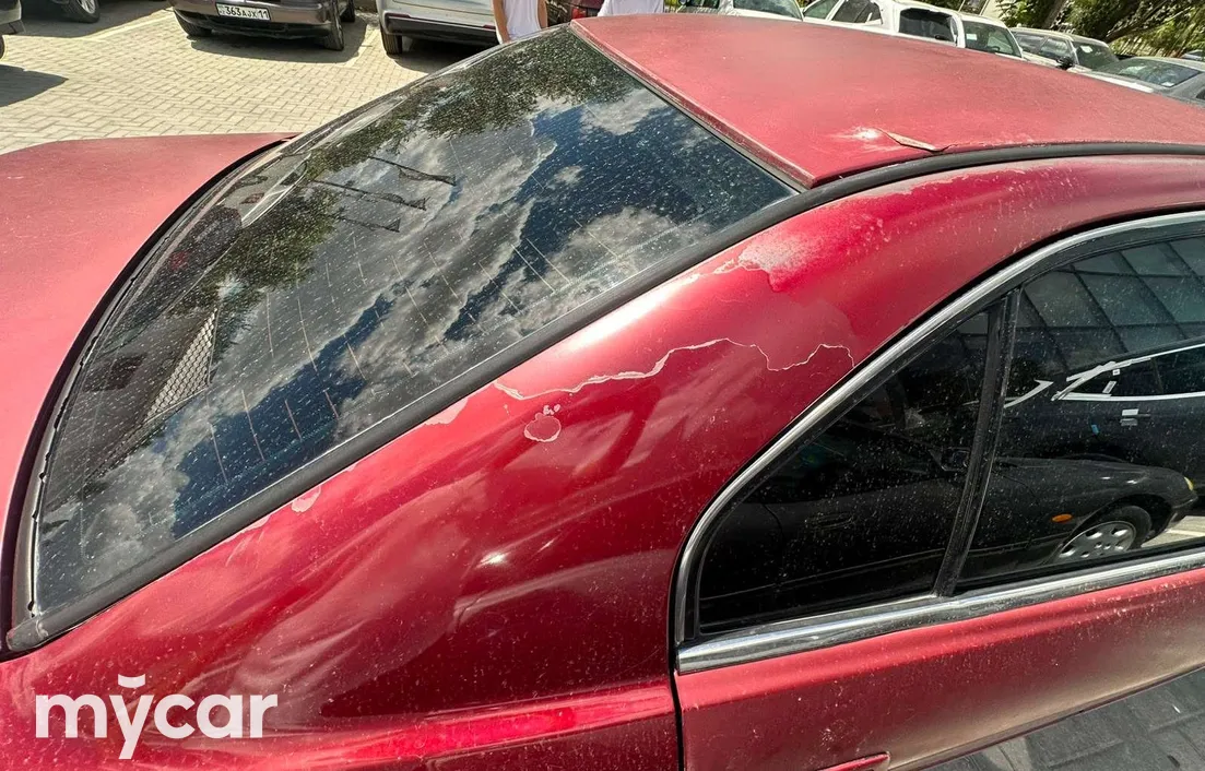 Mitsubishi Galant 2000