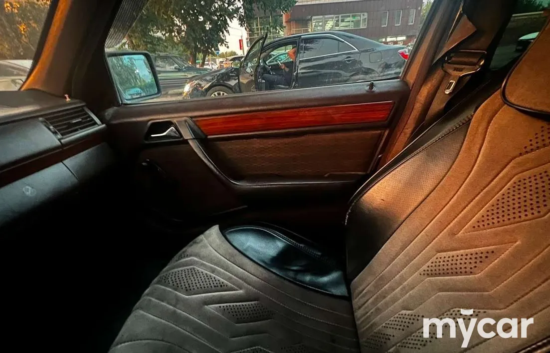 Mercedes-Benz E-Класс 1991