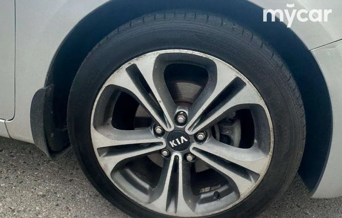 Kia Cerato 2013