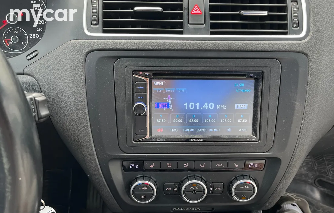 Volkswagen Jetta 2014