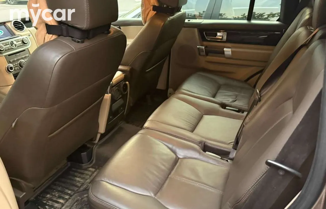 Land Rover Discovery 2015